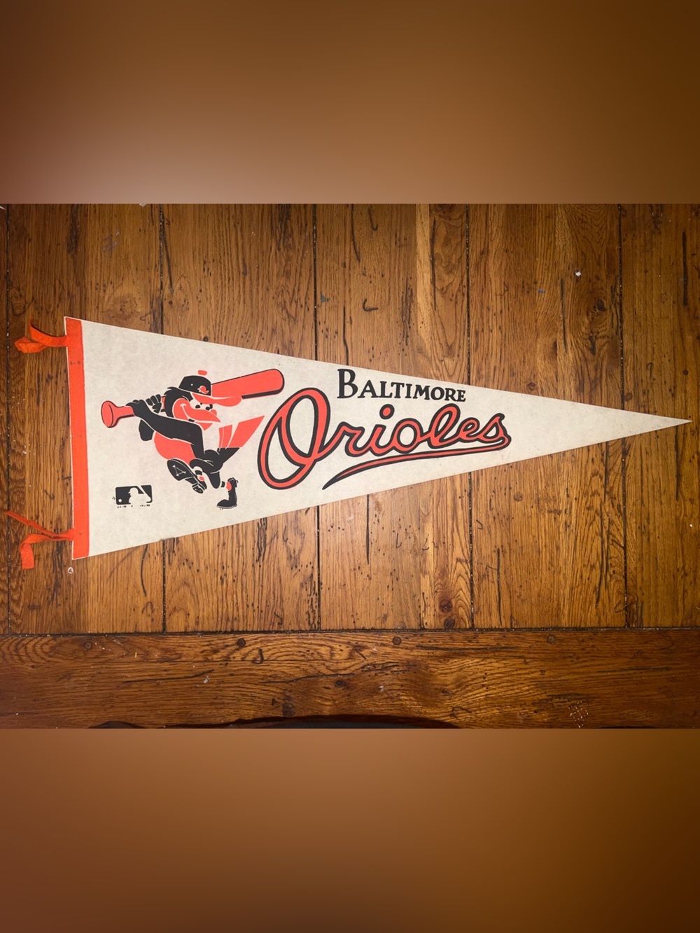 Baltimore Orioles Vintage Pennant - Orange & Black 12” x 30”
Home Decor Dorm